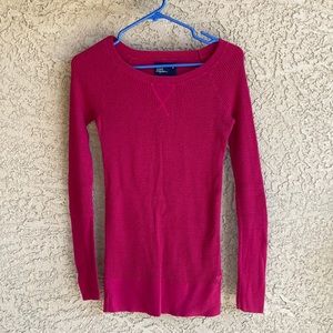 American Eagle outfitters pink long sleeve shirt size medium. Great condition